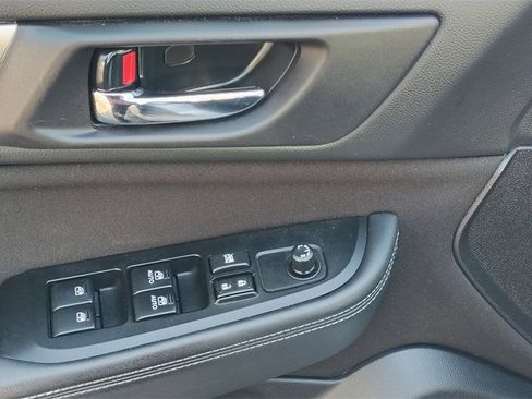 Used 2019 Subaru Legacy 2.5i Premium image 8