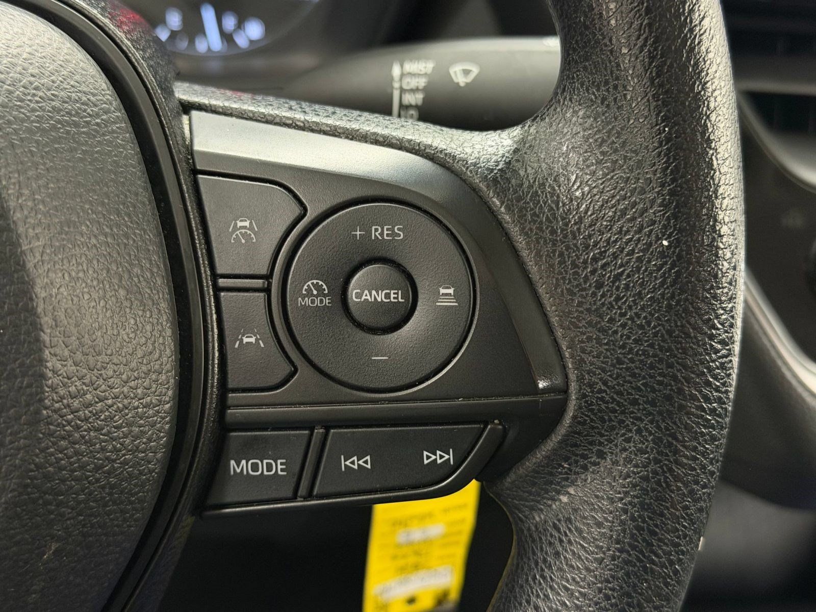Used 2024 Toyota Corolla LE FWD image 13