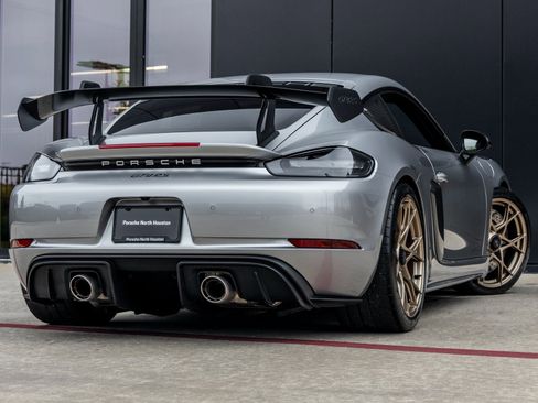 Used 2025 Porsche 718 Cayman GT4 RS w/ Weissach Package image 20