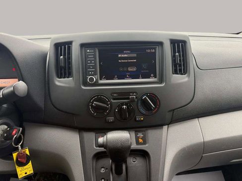 Used 2021 Nissan NV200 SV image 24