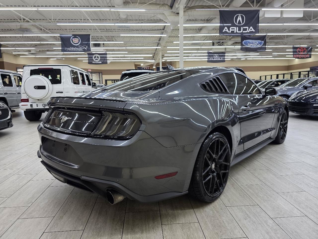 Used 2020 Ford Mustang Coupe w/ Equipment Group 101A RWD image 6