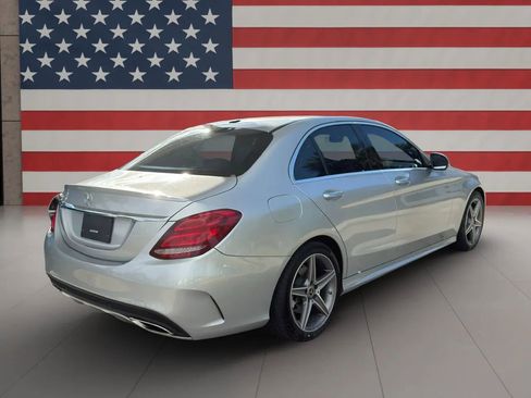 Used 2018 Mercedes-Benz C 300 Sedan image 5