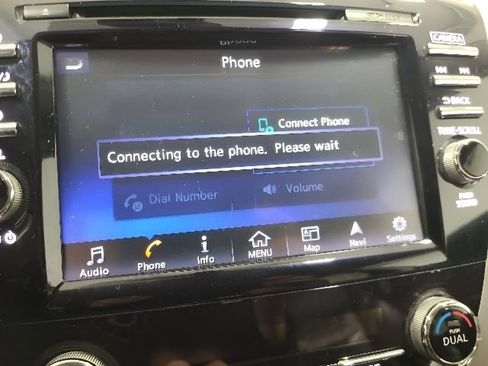 Used 2015 Nissan Murano Platinum w/ Platinum Technology Package AWD/4WD image 35