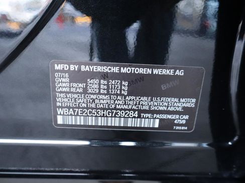 Used 2017 BMW 740i image 41