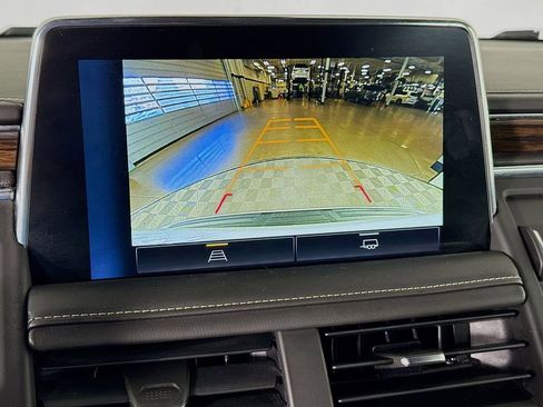 Used 2023 Chevrolet Tahoe Premier image 14