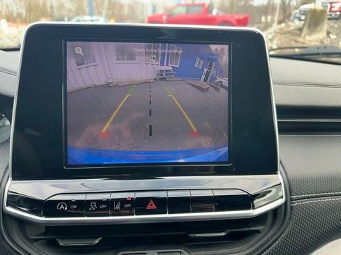 Used 2022 Jeep Compass Latitude image 8