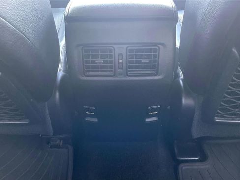 Used 2016 Toyota 4Runner Limited image 35