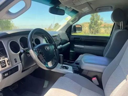 Used 2012 Toyota Tundra 2WD CrewMax w/ Tow Pkg image 11