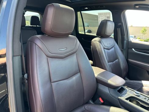 Used 2021 Cadillac XT6 Premium Luxury AWD/4WD image 28