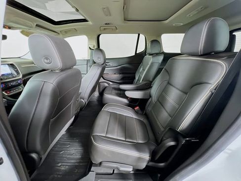 Used 2023 GMC Acadia Denali w/ Denali Ultimate Package image 24