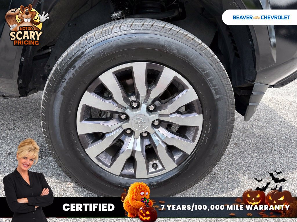 Used 2023 Toyota Tacoma Limited AWD/4WD image 10