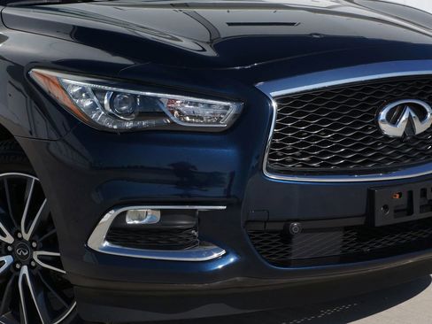 Used 2020 INFINITI QX60 Luxe w/ Sensory Package AWD/4WD image 13