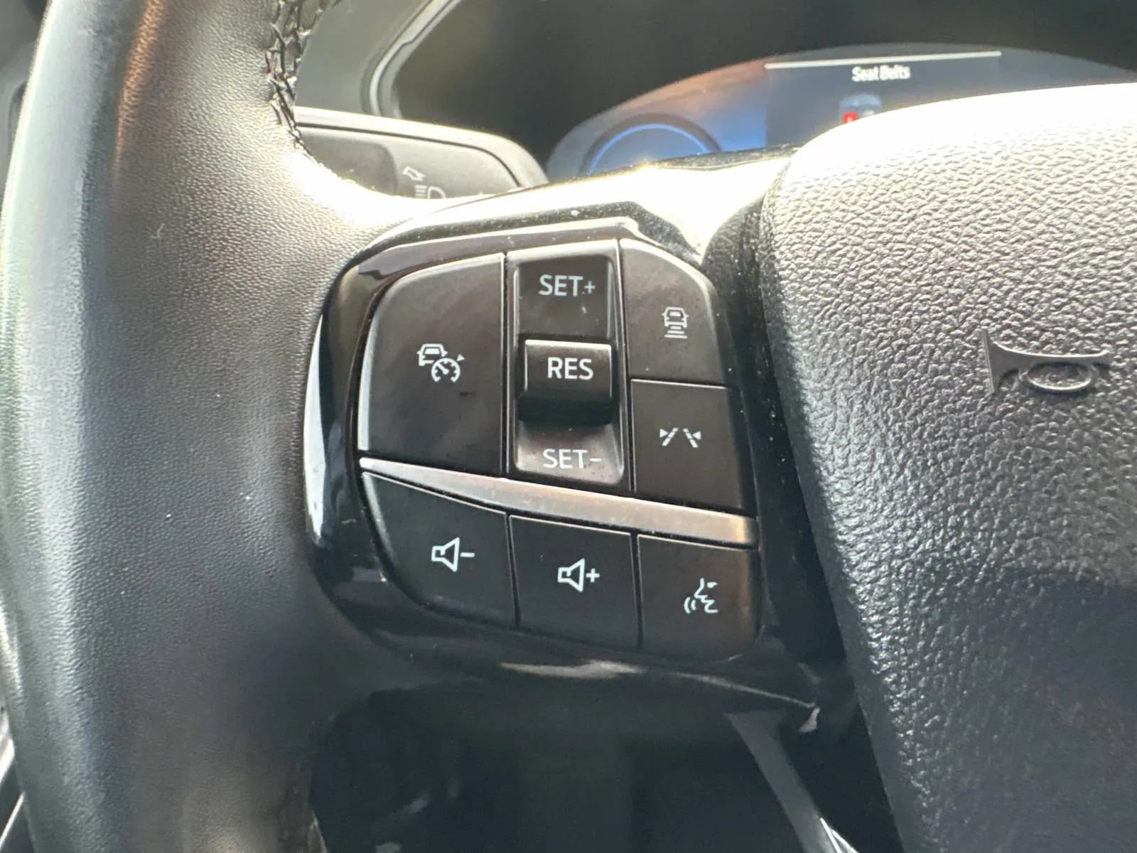 Used 2023 Ford Escape Active w/ Tech Pack #2 AWD/4WD image 27
