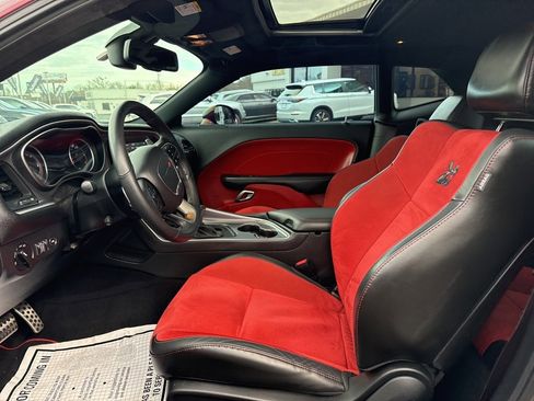 Used 2019 Dodge Challenger R/T Scat Pack image 19