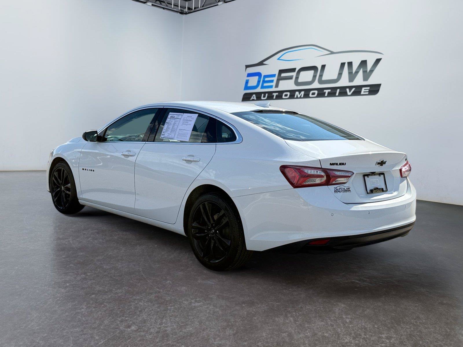 Used 2024 Chevrolet Malibu LT w/ Sport Edition FWD image 5