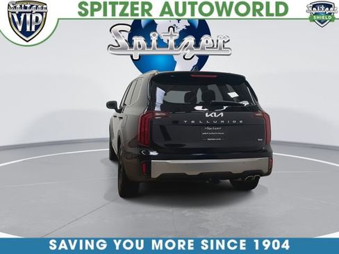 Used 2025 Kia Telluride S image 10