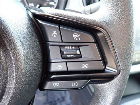 Used 2024 Subaru Crosstrek 2.0i Premium image 18