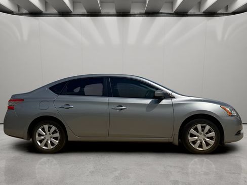 Used 2013 Nissan Sentra SV w/ Driver Pkg FWD image 4