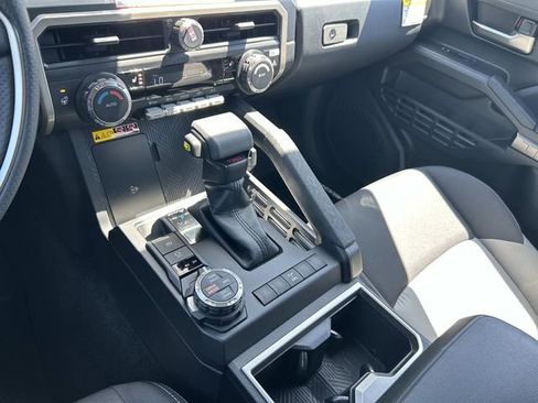New 2026 Toyota Tacoma TRD Off-Road AWD/4WD image 26