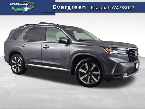 Used 2023 Honda Pilot Elite image 1