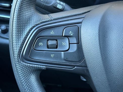 Used 2024 Buick Envista Preferred image 26