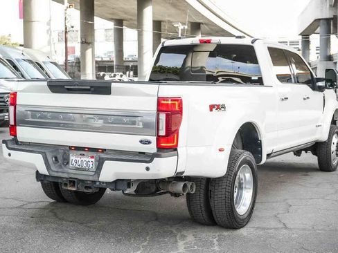 Used 2021 Ford F450 Platinum w/ FX4 Off-Road Package AWD/4WD image 7