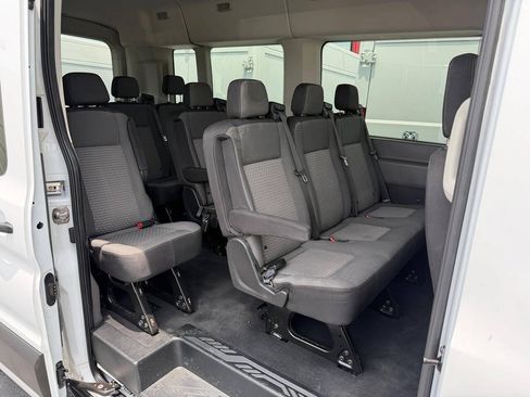 Used 2021 Ford Transit 350 XLT RWD image 12