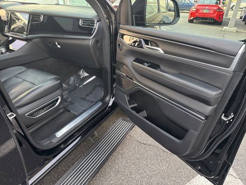 Used 2024 Jeep Grand Wagoneer L Series II w/ Quick Order Packagew 28T image 36