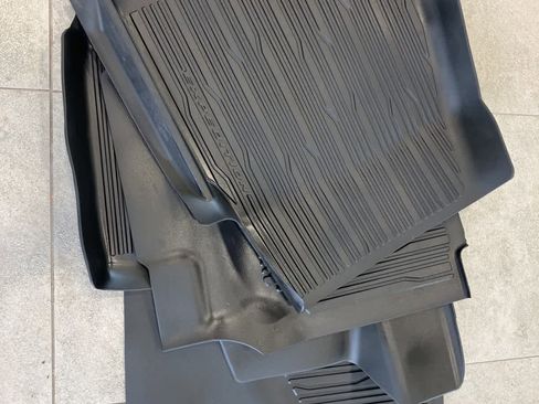 Used 2024 Ford Expedition Platinum image 40