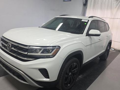 Used 2023 Volkswagen Atlas SE w/ Black Wheel Package image 1