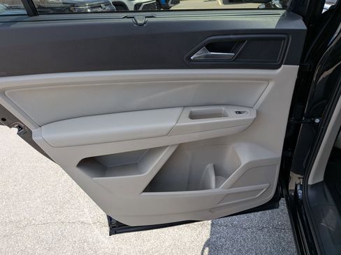 Used 2021 Volkswagen Atlas SE FWD image 27