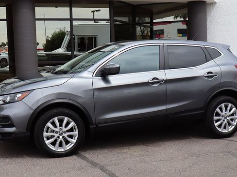Used 2021 Nissan Rogue Sport S FWD image 7