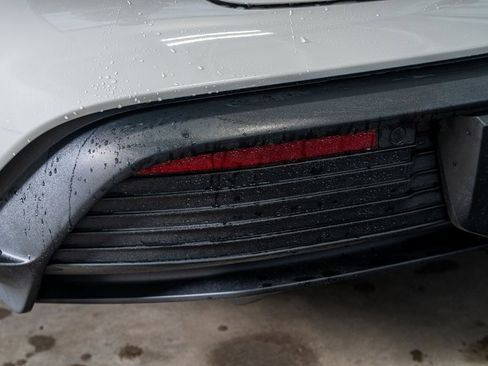 Used 2021 Porsche Taycan 4S image 21