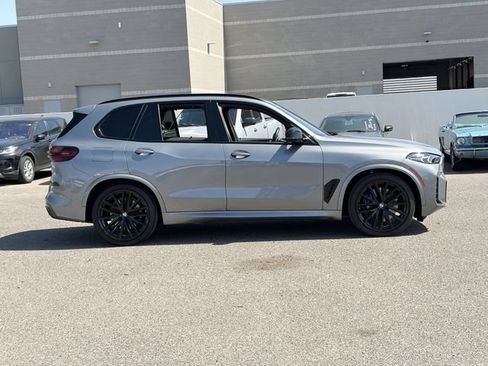 Used 2024 BMW X5 M60i AWD/4WD image 5