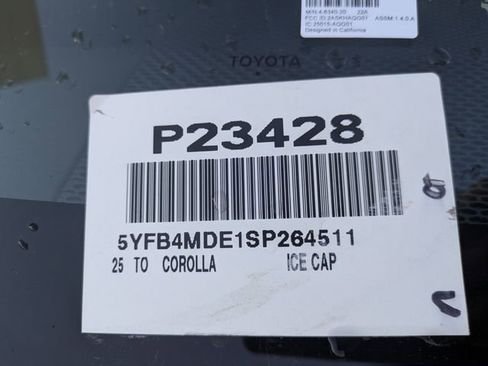 Used 2025 Toyota Corolla LE image 37