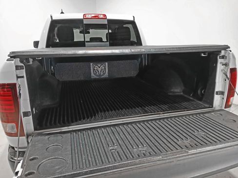 Used 2019 RAM 1500 Classic Warlock AWD/4WD image 8
