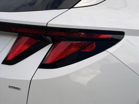 Certified 2025 Hyundai Tucson SEL image 12