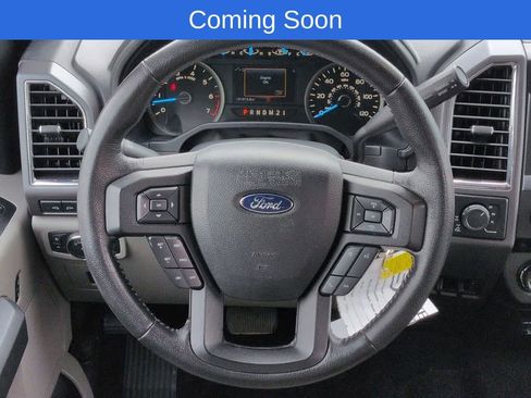 Used 2015 Ford F150 XLT w/ Equipment Group 302A Luxury image 21