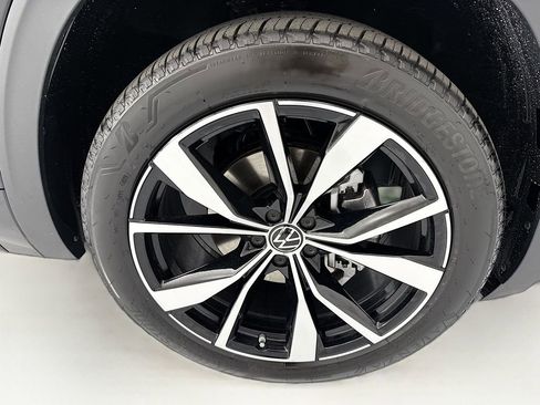 New 2026 Volkswagen Atlas SEL Premium R-Line AWD/4WD image 32