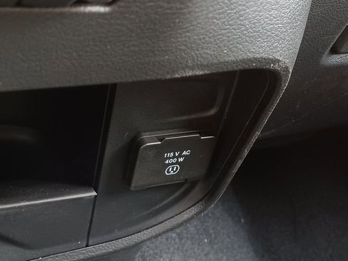New 2026 RAM 2500 Tradesman AWD/4WD image 24