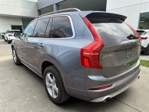 Used 2019 Volvo XC90 T5 Momentum AWD/4WD image 7