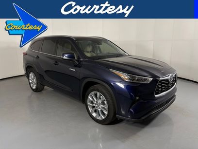 Used 2021 Toyota Highlander Limited