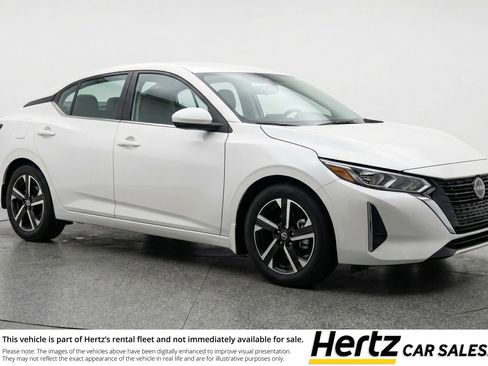 Used 2025 Nissan Sentra SV image 1
