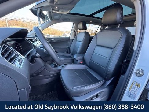 Used 2021 Volkswagen Tiguan SEL image 33