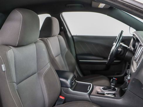 Used 2022 Dodge Charger SXT image 26