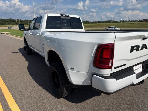 New 2026 RAM 3500 Laramie w/ Night Edition AWD/4WD image 10