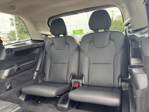 Used 2024 Volvo XC90 B6 Plus w/ Protection Package AWD/4WD image 26