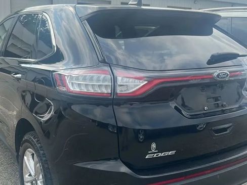 Used 2016 Ford Edge SEL w/ Equipment Group 201A AWD/4WD image 4