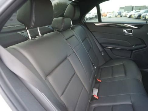 Used 2016 Mercedes-Benz E 350 Sedan image 17