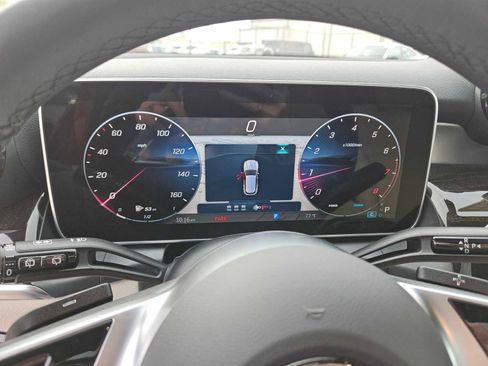 New 2026 Mercedes-Benz GLC 300 4MATIC image 19